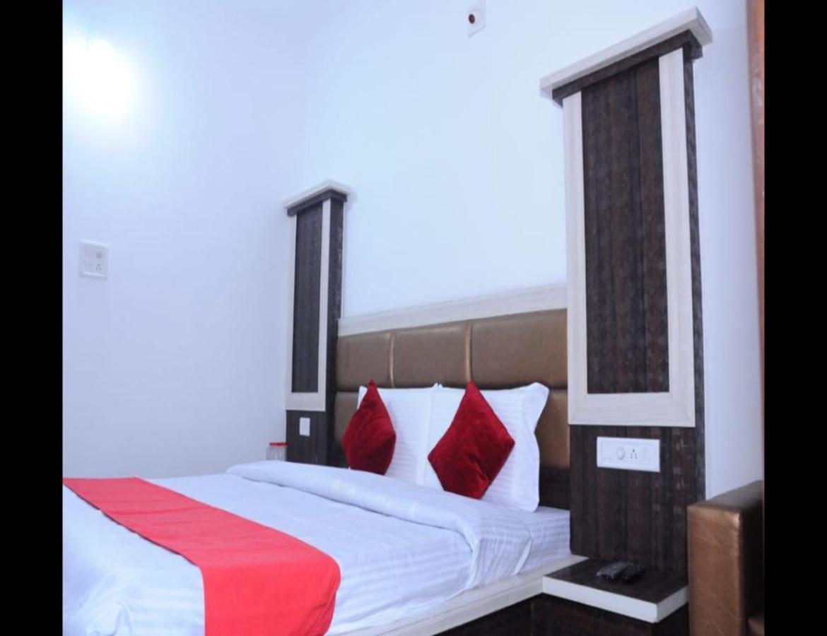 Hotel Lords Paradise Katra  Esterno foto