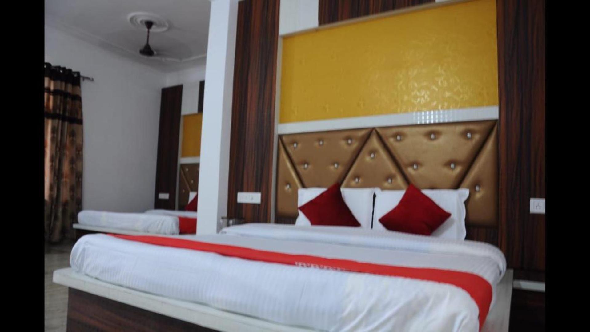 Hotel Lords Paradise Katra  Esterno foto
